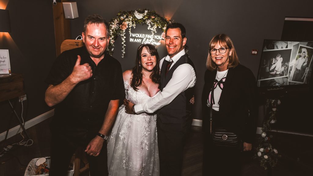 white oak media with bride and groom